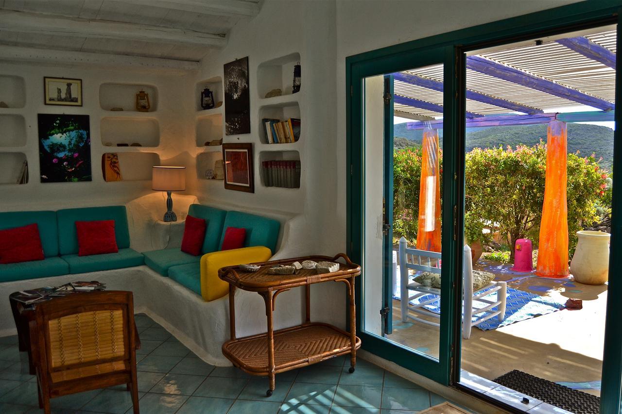 Poecylia Bed & Breakfast Carloforte  Exterior foto